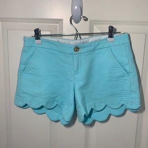 Lilly Pulitzer Scalloped Blue Shorts (Size 0)